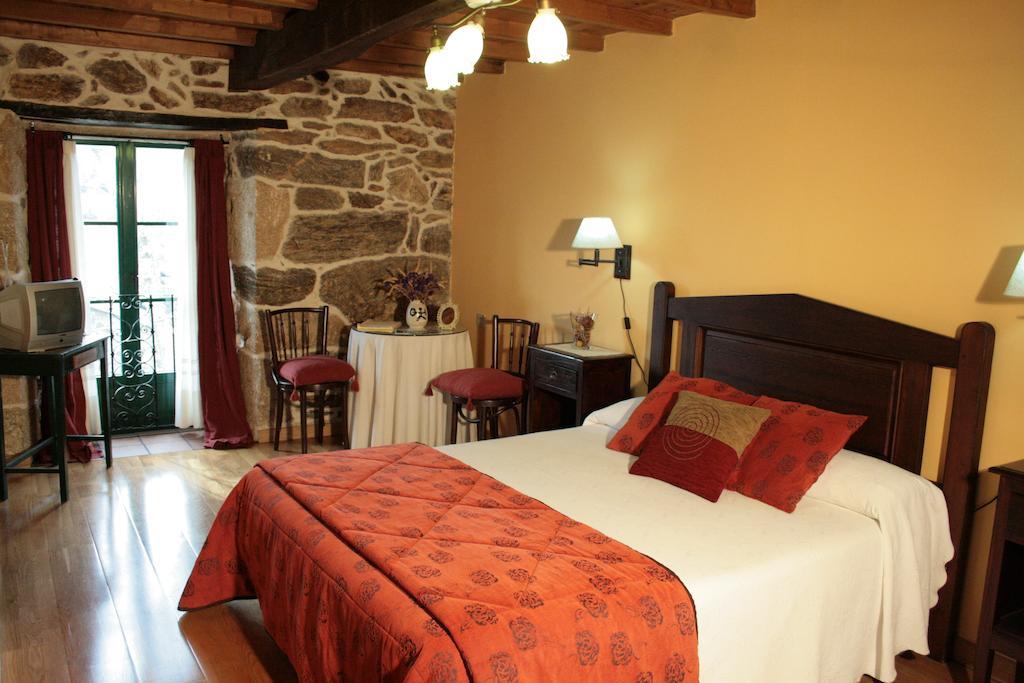 Casa Rural Rectoral De Candas Rairiz de Veiga 객실 사진